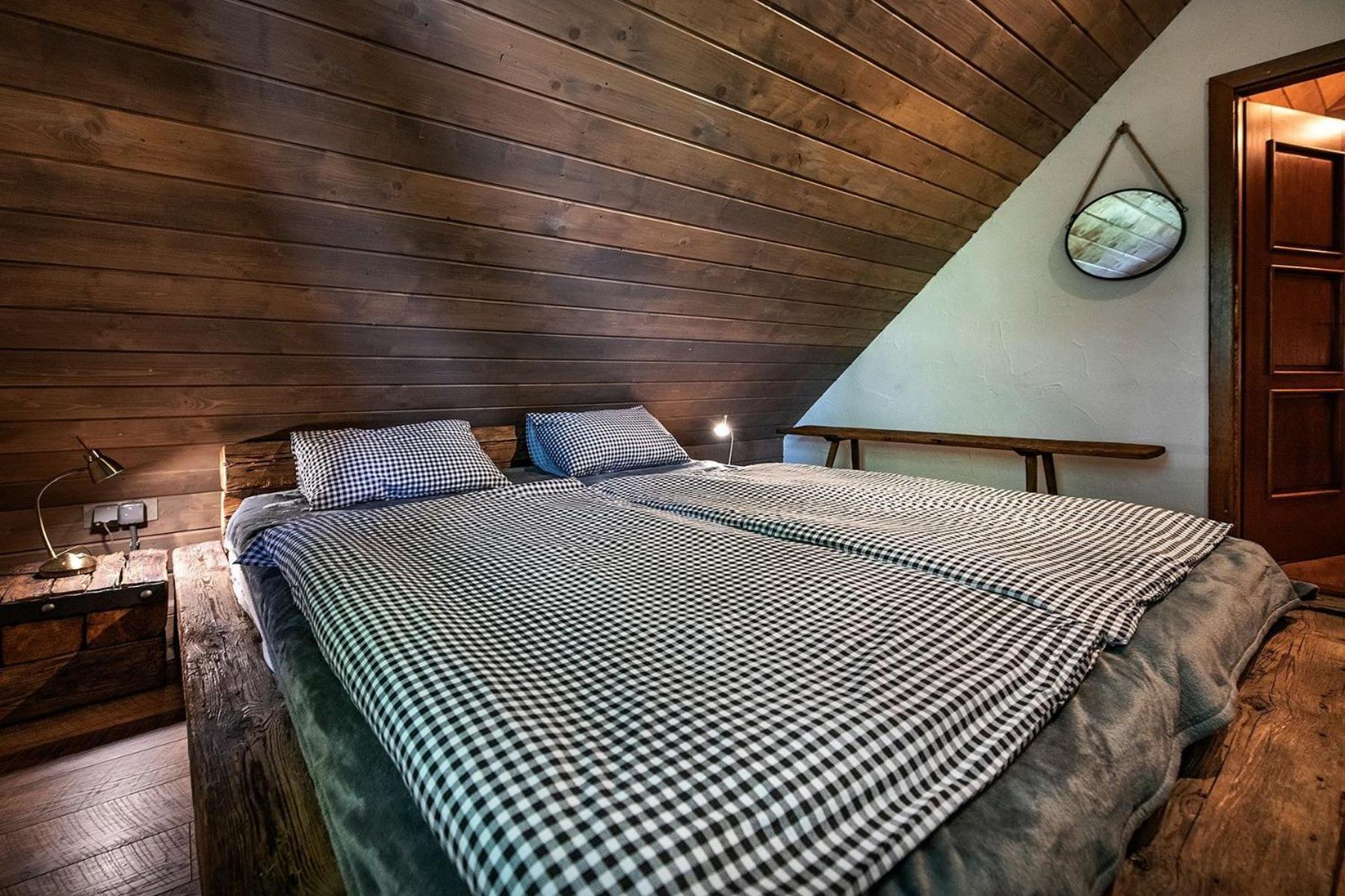 Drevenica Na Kraji Sveta Villa Osturna Eksteriør billede