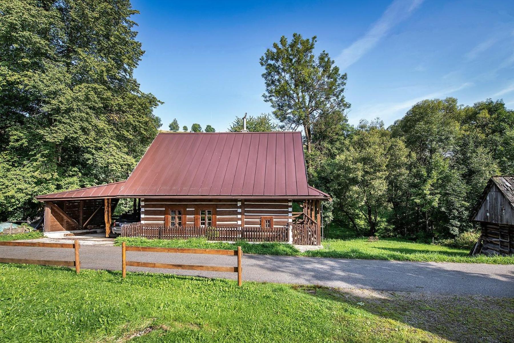 Drevenica Na Kraji Sveta Villa Osturna Eksteriør billede
